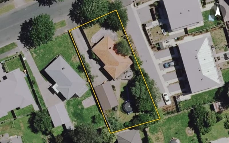 12 Holland Road