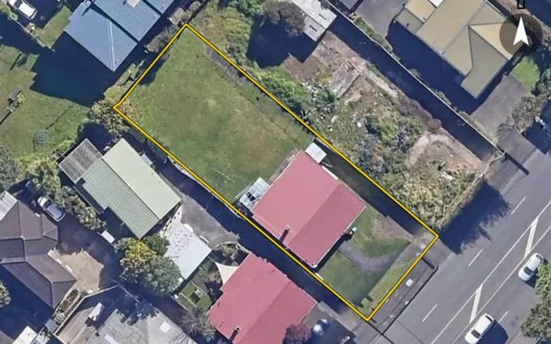1207 New North Road