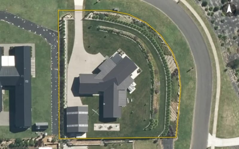 16 Headlands Drive