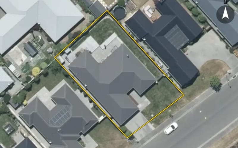 38 Charlesworth Drive