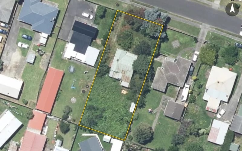 12 Tongariro Street