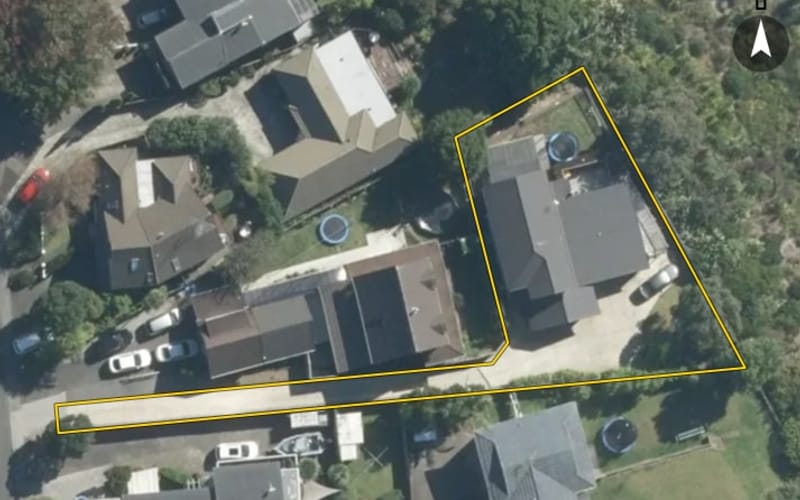 34A John Dee Crescent