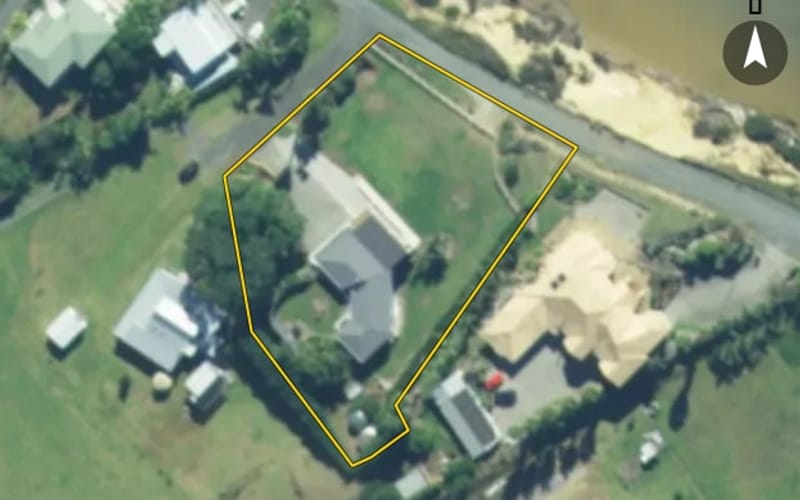 64-66 Waterfront Road