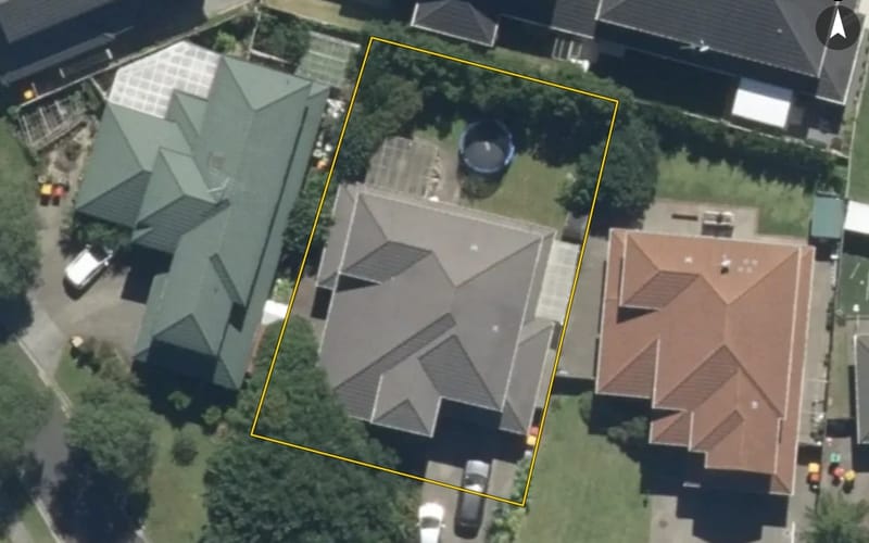 8 Maybole Drive