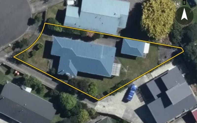 6 Jones Place