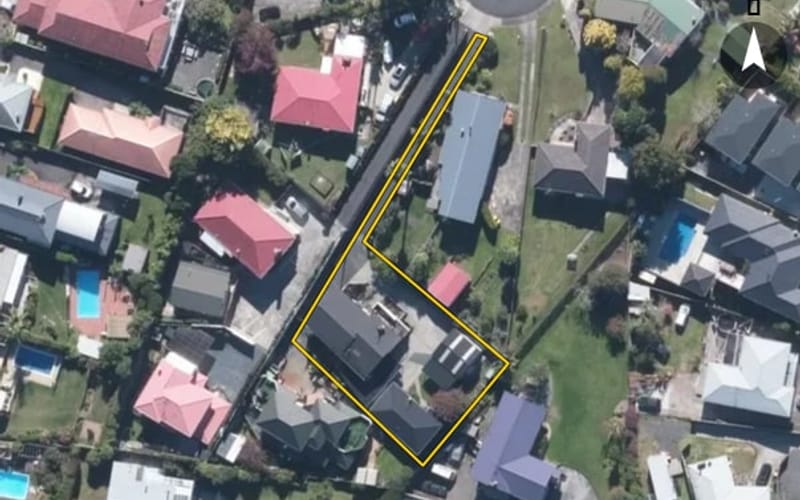 16 Fairlea Road