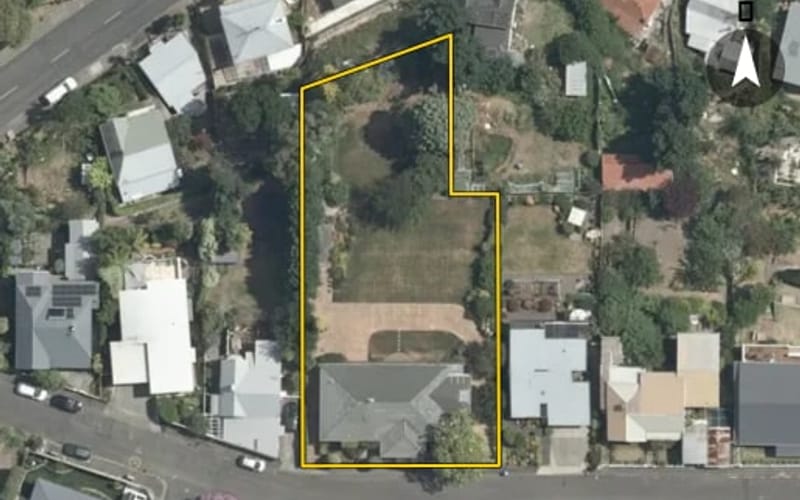 8 Enfield Road