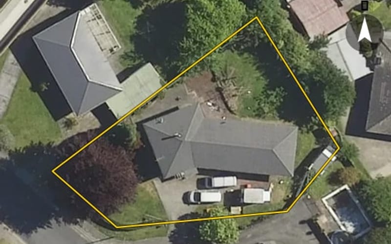 8 Delphi Place