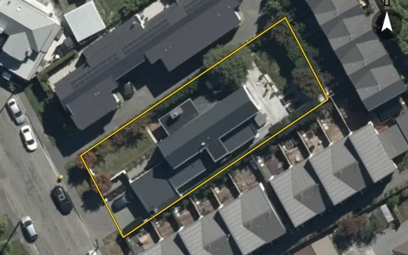 28 Devonport Lane