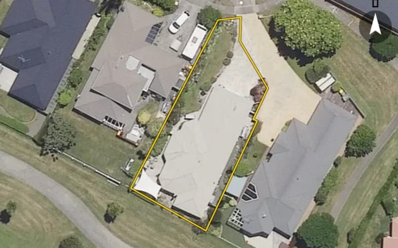 38 Monterey Key