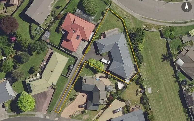 10 Gareth Place