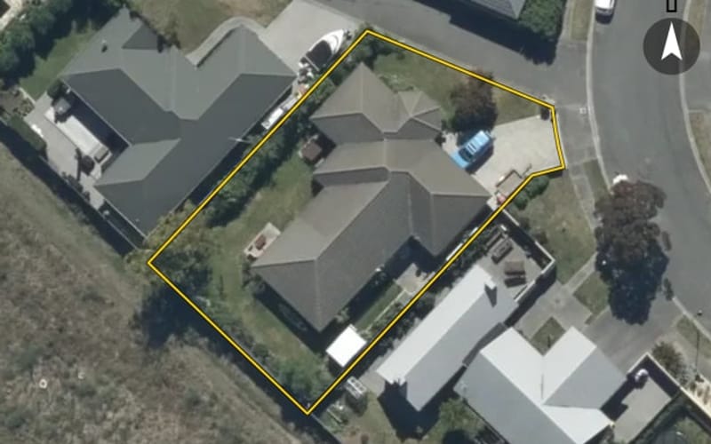 25 Amoka Crescent