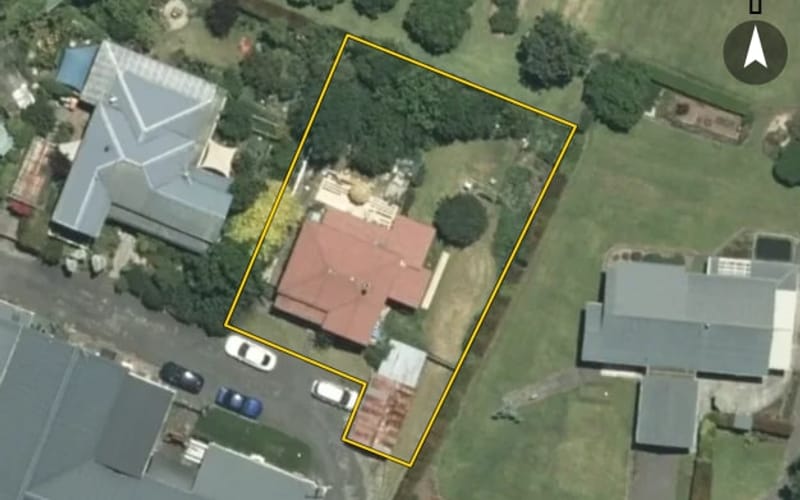 9220C Paeroa Kopu Road