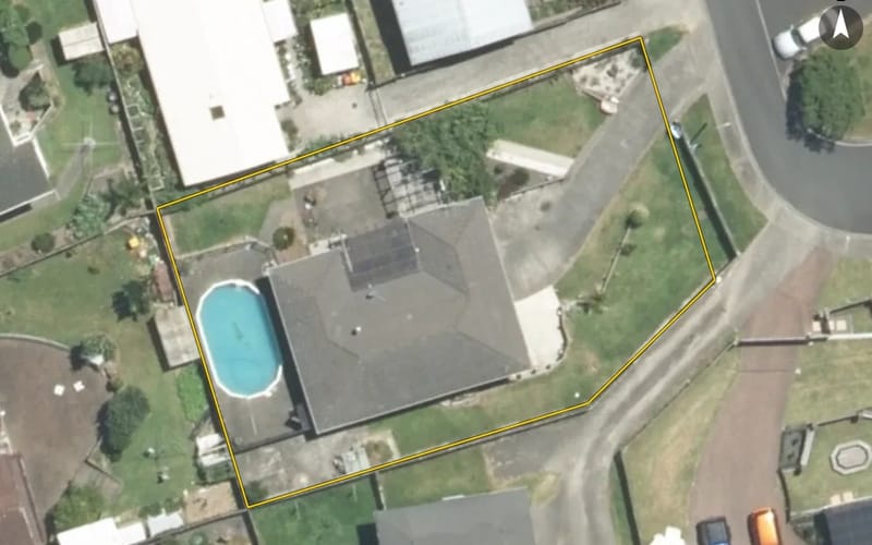 7 Rochas Place