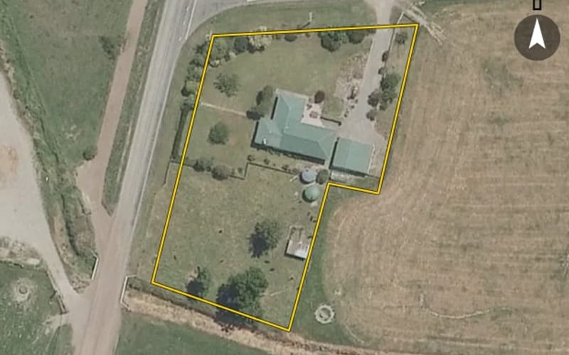 6 Bell Road