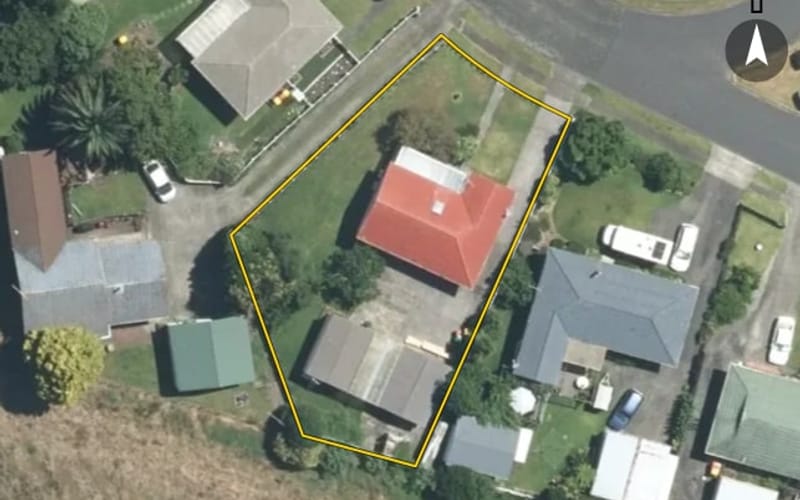 13 Leatham Crescent