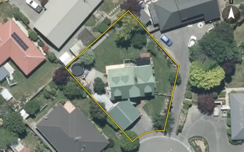 6 Balmoral Place