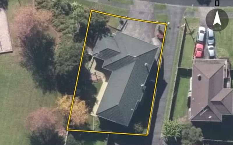 15 Rhinevale Close