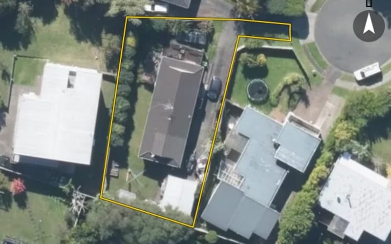 12 Towra Place