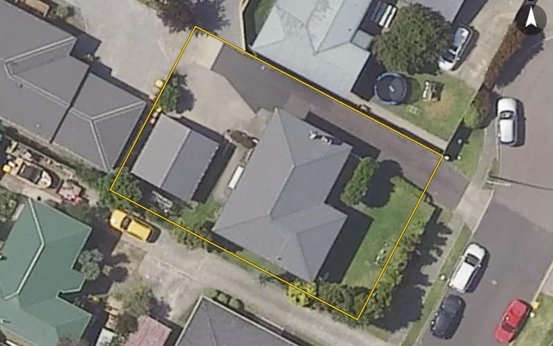 17 Hilltop Road