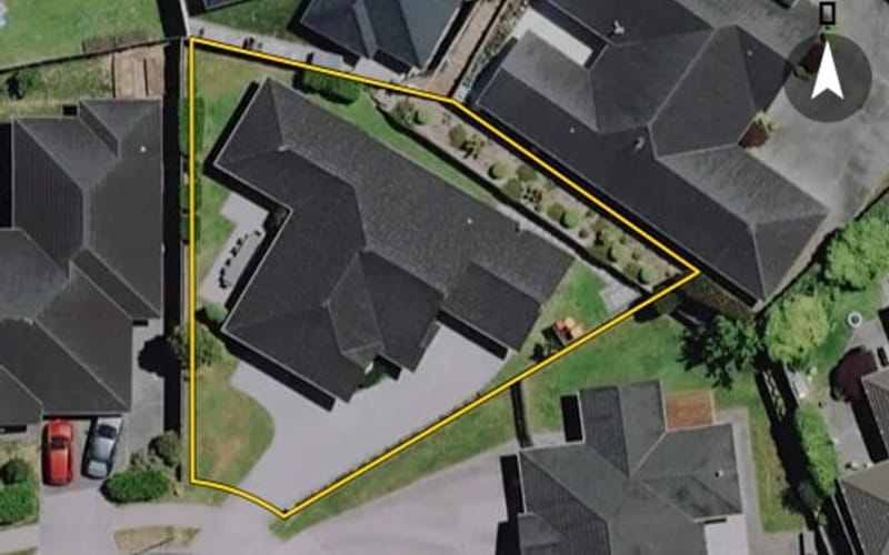 15 Miranda Place