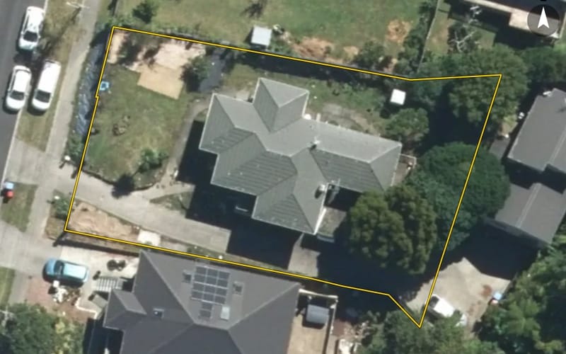 4 Shipton Place