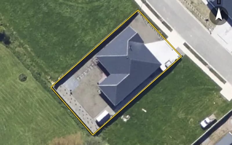 17 Louden Place
