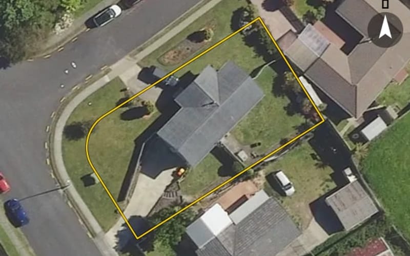 12 Petrie Street