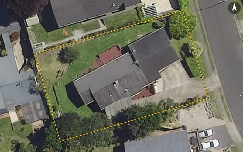 3 Bradley Place