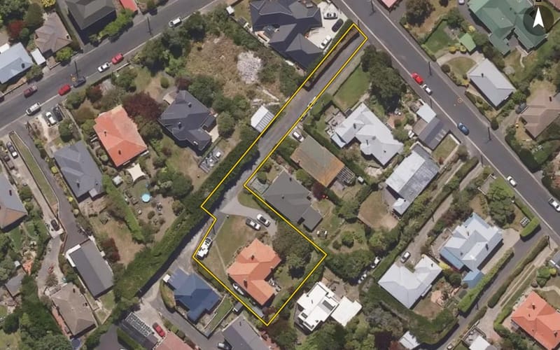 11 Angle Avenue