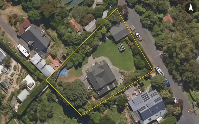 8 Moss Street