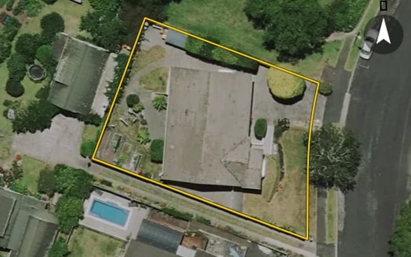 52 Sunnyhills Avenue