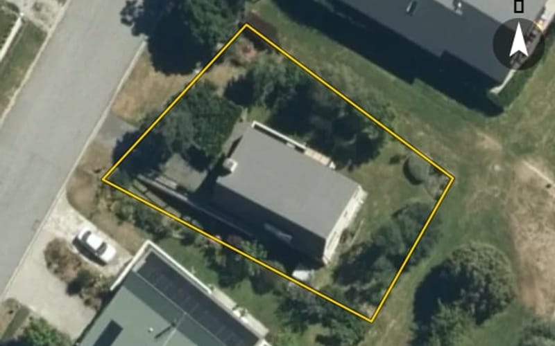 10 Bracken Street