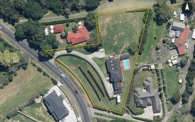 17 Gracechurch Drive