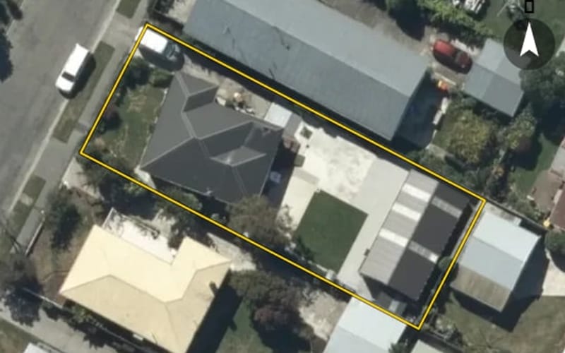 32 Staffa Street