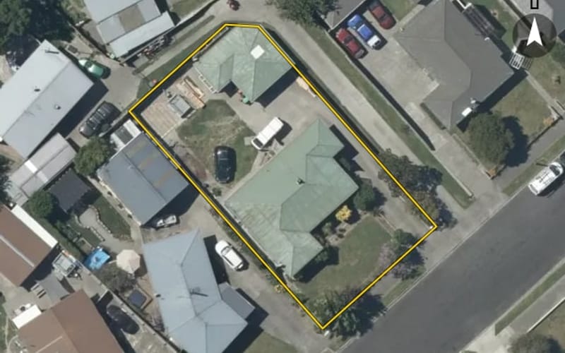 50 Clarence Cox Crescent
