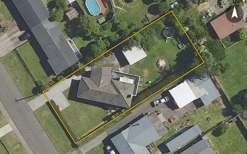 33 Roosevelt Road