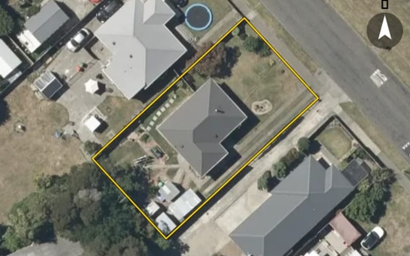 74 Douglas McLean Avenue