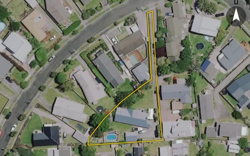14 De Vere Crescent