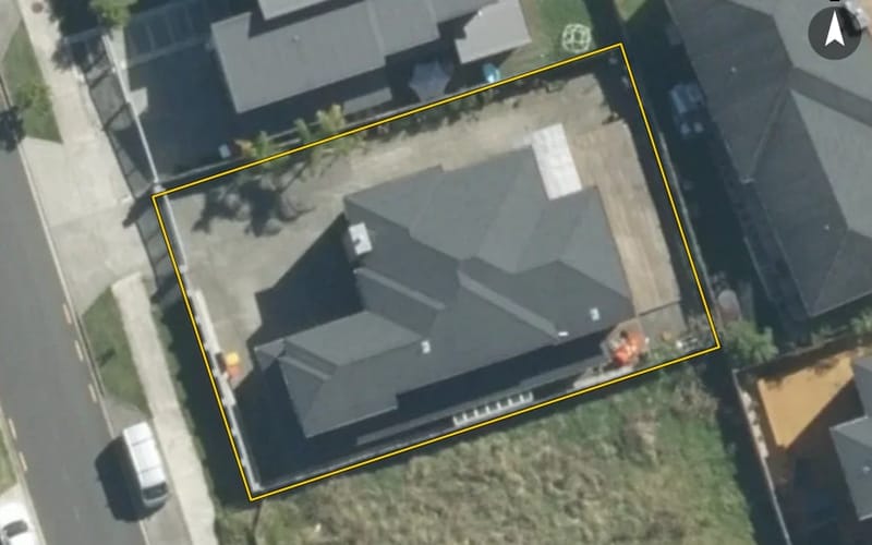 11 Lagonda Rise