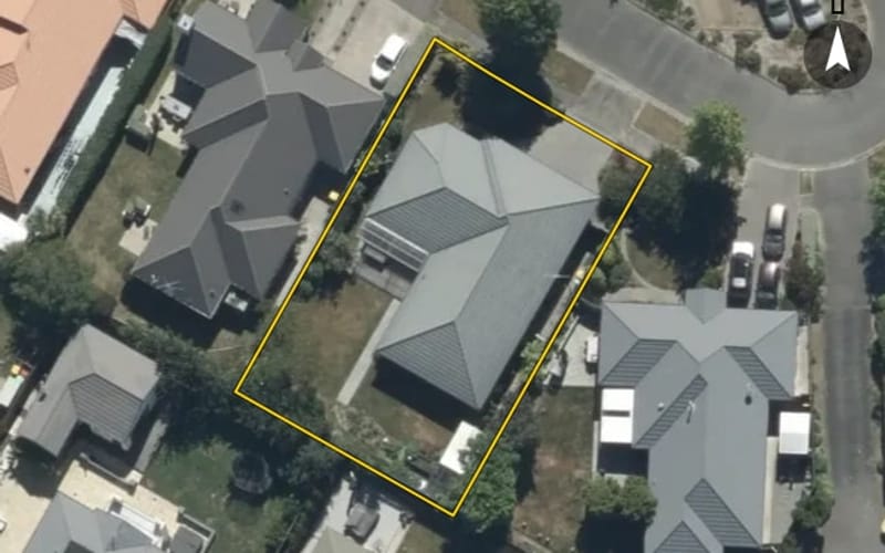 8 Dunmurry Place