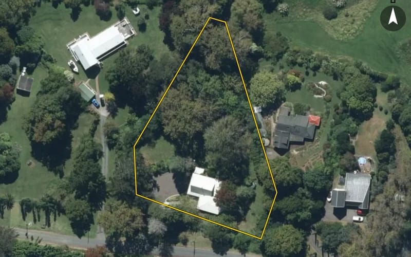 30 Saleyards Road