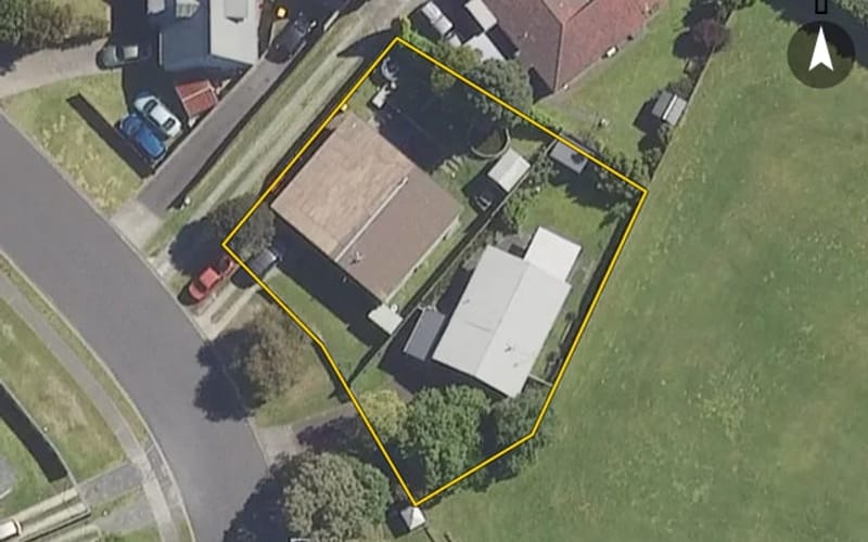 11 Garnet Drive