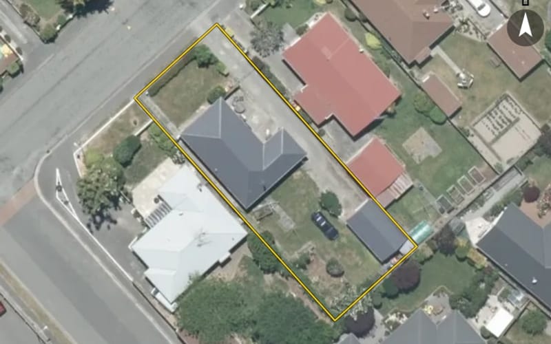 26 Bathurst Street
