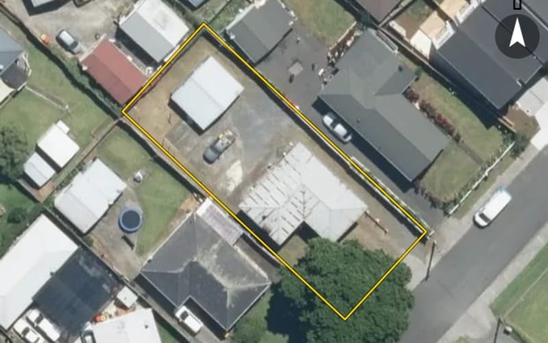 28 Whitley Crescent