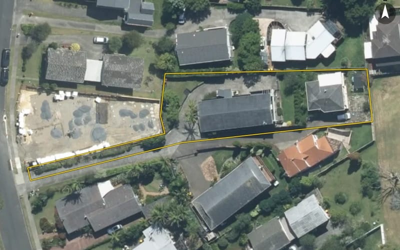 1/42 Knightsbridge Drive