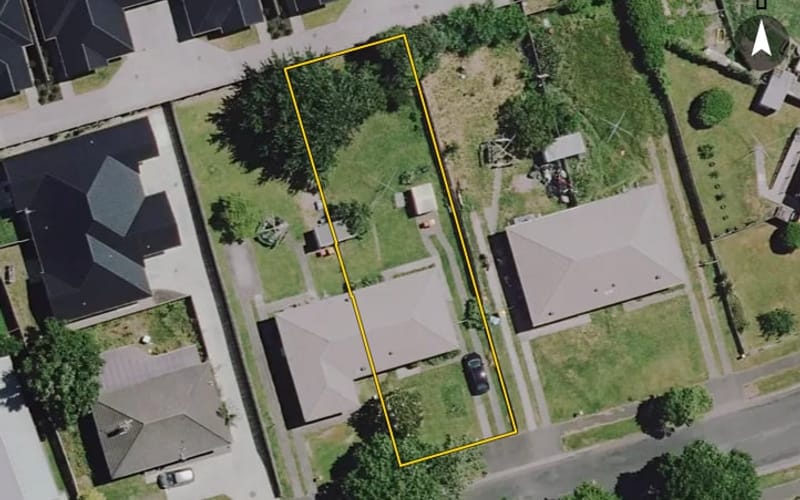 11 Sare Crescent