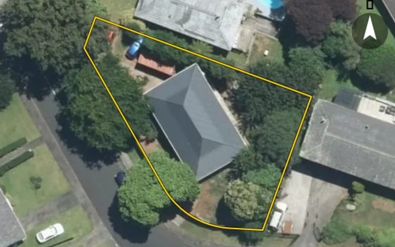 2 Polandson Place