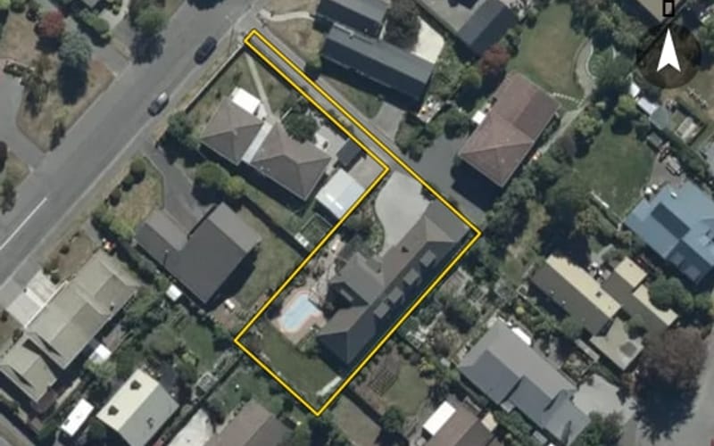 8A Kingham Place