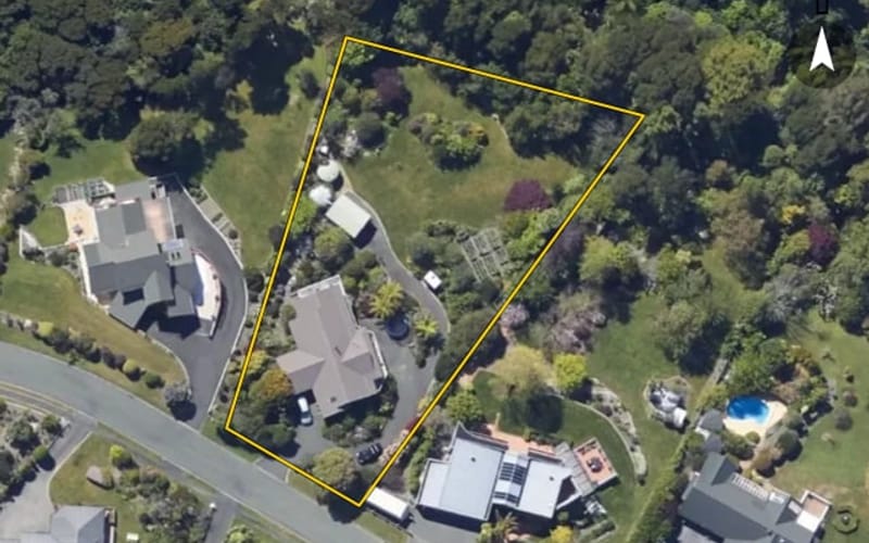 11 van Beek Place
